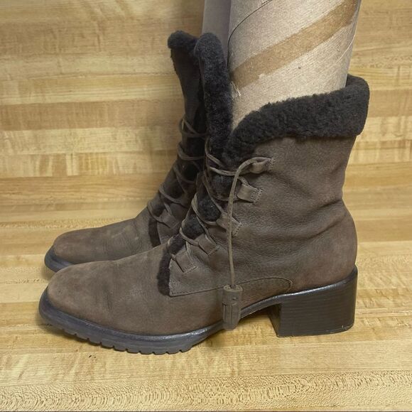 Women's Cole Haan Brown Faux Fur Lace Boots Heel 6.5 B Preowned - Picture 1 of 8